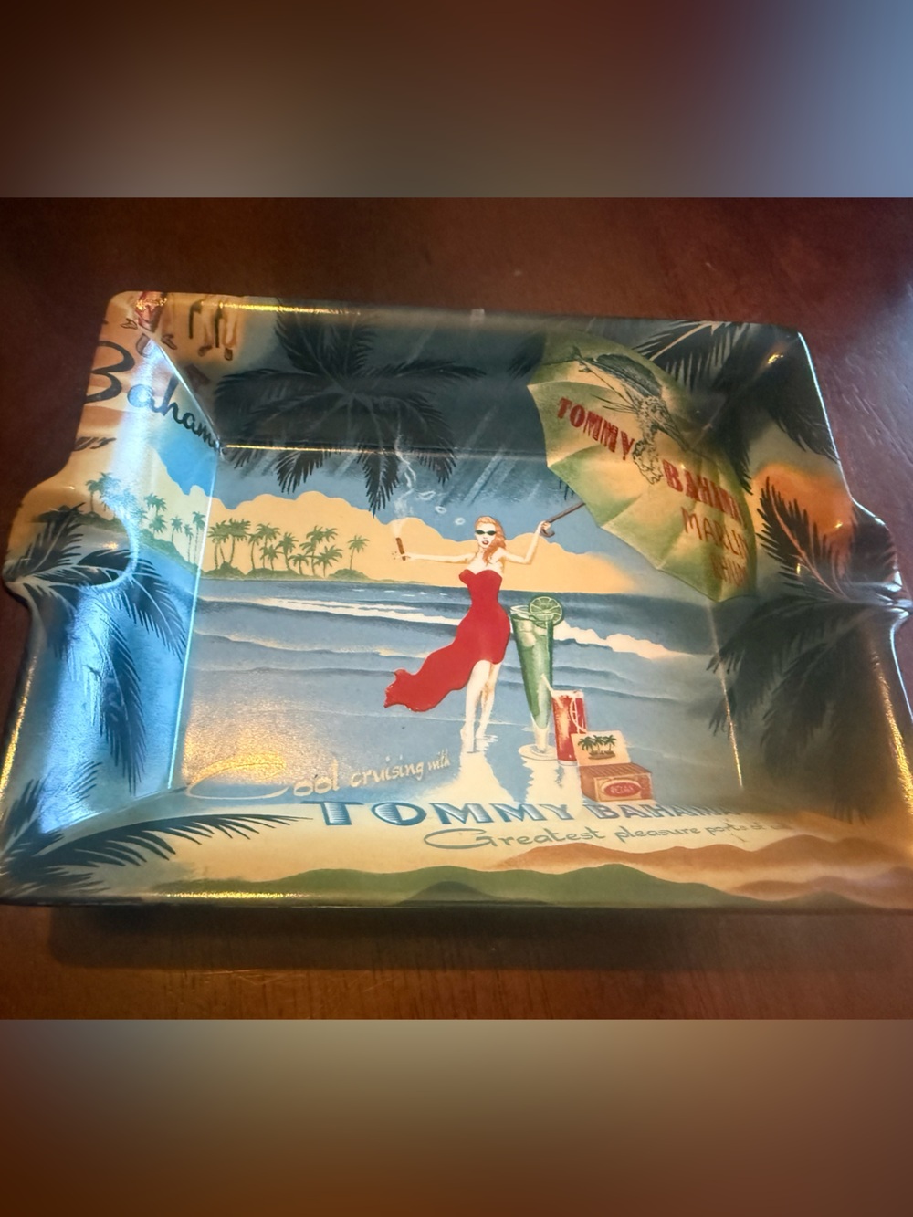 Tommy Bahama Cigar Ashtray Varga Girl Greatest Pleasure Ports of Call 2006 New